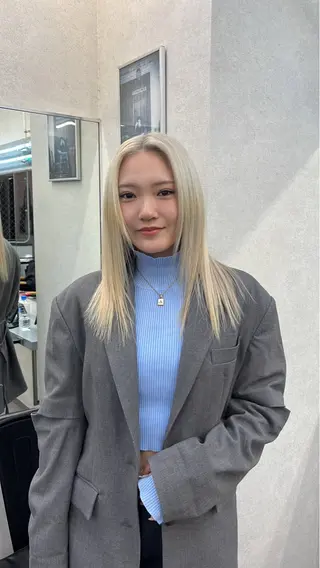 ミディアム L.O.GSHIBUYA所属・酒井 隆斗のヘアスタイル