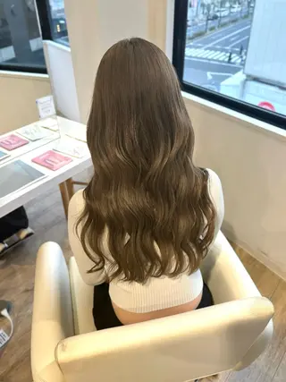 ロング カラー ヘアアレンジ 女性専用サロンiiro【イロ】所属・【韓国ヘア/透明感 カラー】makotoのヘアスタイル