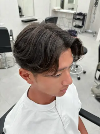 ミディアム メンズ 岩井 虎大郎のヘアスタイル