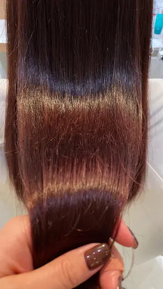 ロング カラー レイヤー・ナチュラル RUKUのヘアスタイル