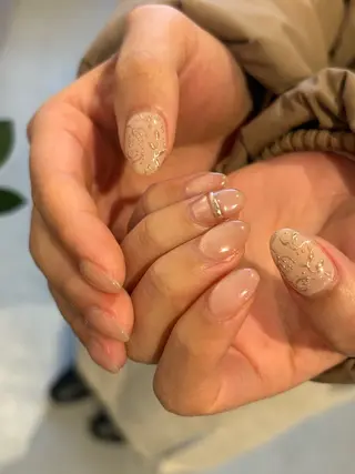 ネイル FIORITURA Maikoのネイルデザイン