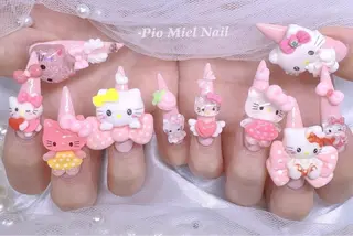 ネイル Pio Mielのネイルデザイン