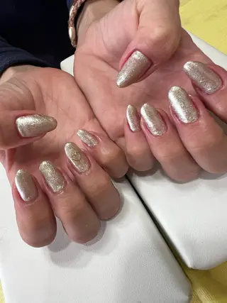 ネイル Luminous ⭐︎のネイルデザイン