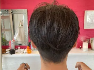 ショート ソムノ所属・田村 竜一のヘアスタイル