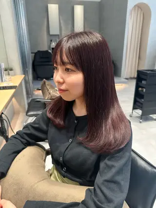 セミロング カラー ミオ💎透ける暗髪/ ブリーチなしWカラーのヘアスタイル