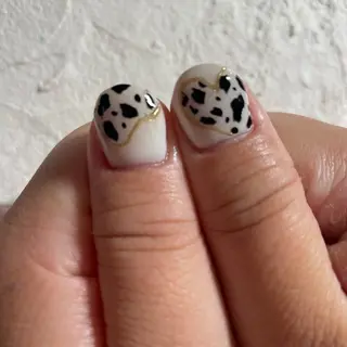 ネイル nail.gorin所属・吉村 優子のネイルデザイン