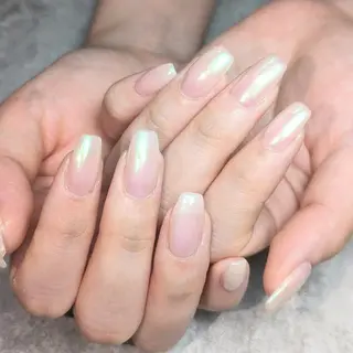 ネイル 塩見 聖子のネイルデザイン