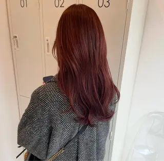 セミロング ミウラ サクラコのヘアスタイル