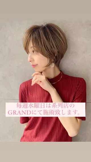 ショート カラー ショートボブ/ 無料カット/荒砂のヘアスタイル