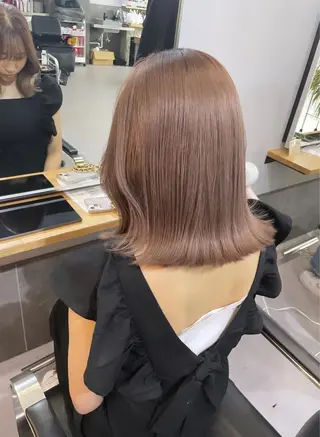 ミディアム カラー ミルクティーベージュ ❤︎レイヤー　MIAのヘアスタイル