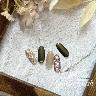 ネイル 吉澤 友恵のネイルデザイン