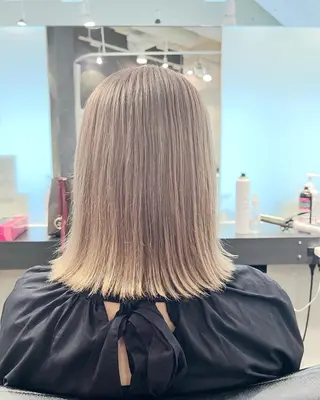 ミディアム 小田切 裕輝のヘアスタイル