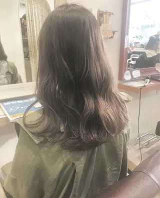 セミロング カラー nakahara madokaのヘアスタイル