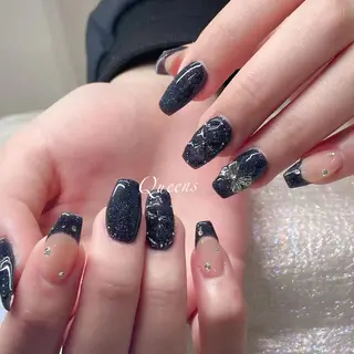 ネイル Queens テイのネイルデザイン