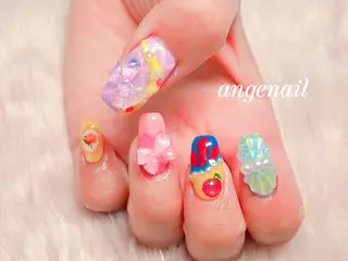 ネイル オーナーネイリスト MAKIのネイルデザイン