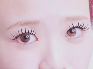 マツエク・マツパ Wardrobe by CHERIE所属・サロンドットクッキー KYUのマツエク・マツパデザイン