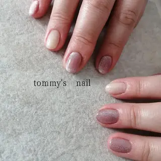 ネイル tommy's nail所属・福岡/若よもぎ蒸し 全身美容が叶うサロンのネイルデザイン