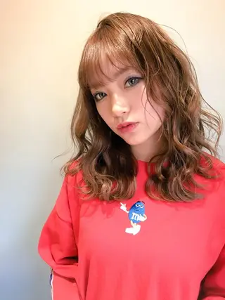 セミロング カラー 🌈評価No.1🌈 艶髪カラー❌エクステのヘアスタイル