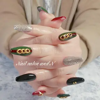 ネイル and Nのネイルデザイン