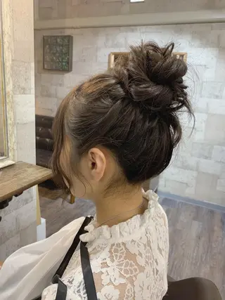 ヘアアレンジ KISS SWAN所属・B E C H I C O〔べち子〕のヘアスタイル