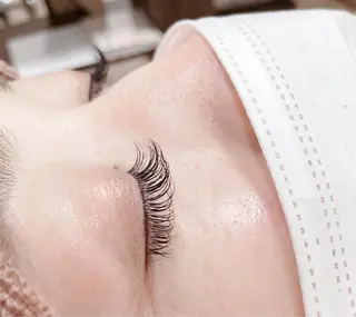 マツエク・マツパ Nail＆Eyelash大阪梅田 MAXKELLY所属・あ 荒冷のマツエク・マツパデザイン