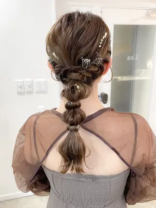 ヘアアレンジ ミディアム/顔周り/ ベージュ🌼mayuのヘアスタイル