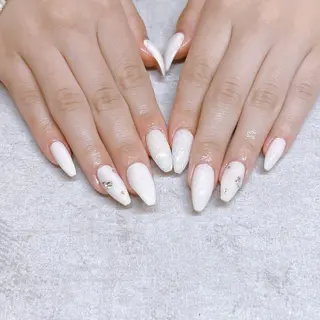 ネイル Feather MAIのマツエク・マツパデザイン