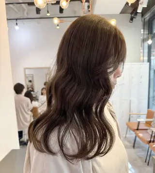 ロング カラー 赤み無し柔らかカラー 【梅田】madokaのヘアスタイル