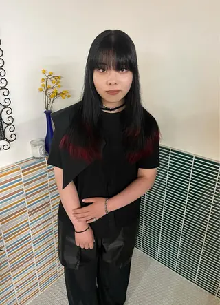 ロング カラー 🩷ハイトーン透明感 レイヤー🩷ユリカのヘアスタイル