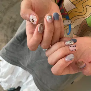 ネイル SALON VILLAGE AOYAMA 2nd.所属・NAKAMURA HARUKAのネイルデザイン