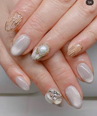 ネイル JINI NAIL所属・ジニ ネイルのネイルデザイン