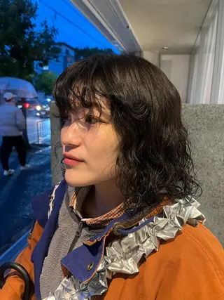 ミディアム パーマ 藤井 美歩/赤髪のヘアスタイル