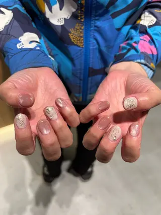 ネイル miura 🫧のネイルデザイン