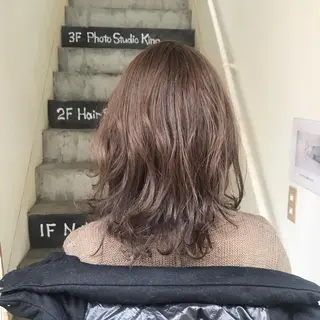 ミディアム 【指名No1】飯塚 宏美のヘアスタイル