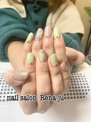 ネイル Rena-ju キャサディのネイルデザイン