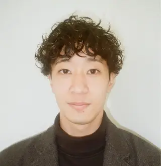 パーマ メンズ 🫧髪質改善・美髪 艶髪🫧ニタ シンゴのヘアスタイル