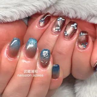 ネイル R inのネイルデザイン