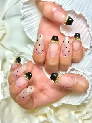 ネイル マルサンカクシカク所属・○△□ 守口市のネイルデザイン