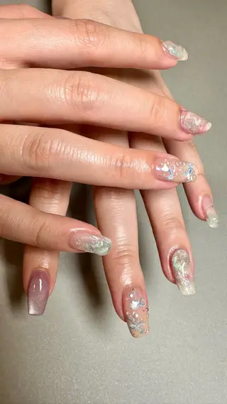 ネイル Atelier Ariのネイルデザイン