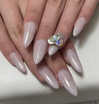 ネイル Tagi 銀座所属・Tagi Nail 銀座店のネイルデザイン