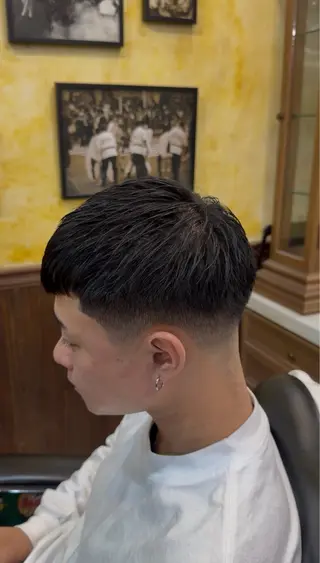 ショート MR.BROTHERS CUT CLUB所属・北崎 理央のヘアスタイル