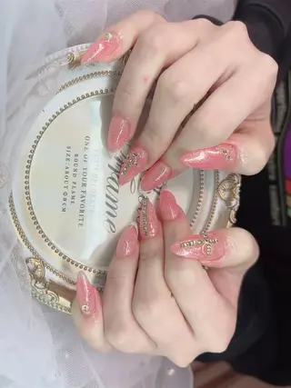 ネイル Mio Nail Salon所属・MIO Nailのネイルデザイン