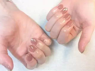 ネイル 新橋 ルキナ スタッフのネイルデザイン