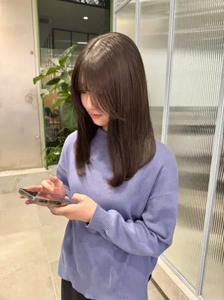 カラー ひかり／ベージュ ／似合わせカットのヘアスタイル