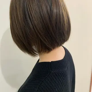 ショート カラー 🤍似合わせパーマ 奥田沙耶🫧のヘアスタイル