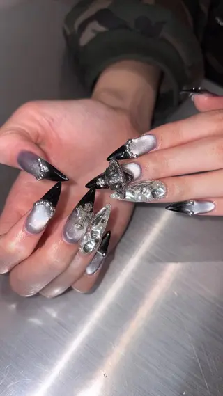 ネイル 👽個性派ネイル🎀 komachiのマツエク・マツパデザイン