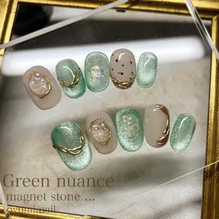 ネイル takanashi yumiのネイルデザイン