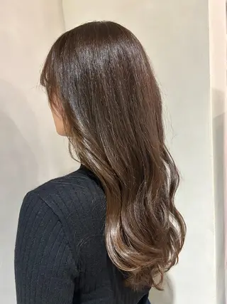 ロング カラー ITbyALBUM藤沢店所属・IT by ALBUM立川のヘアスタイル