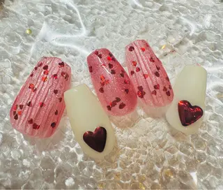 ネイル ネイルサロンエレノア所属・田端 笑理菜のネイルデザイン