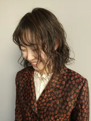 ミディアム パーマ 成瀬 弘光のヘアスタイル